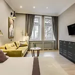 Krupowki 17 & 3*