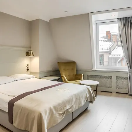 Krupowki 17 & Bed & Breakfast 4*