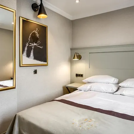 Bed & Breakfast Krupowki 17 & 3*