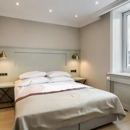 Krupowki 17 & Bed & Breakfast Zakopane