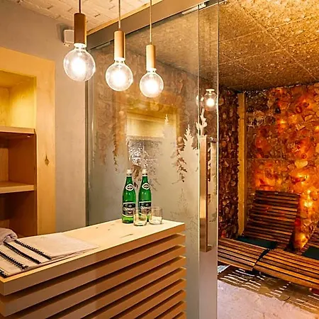 Krupówki 17 Boutique 3*