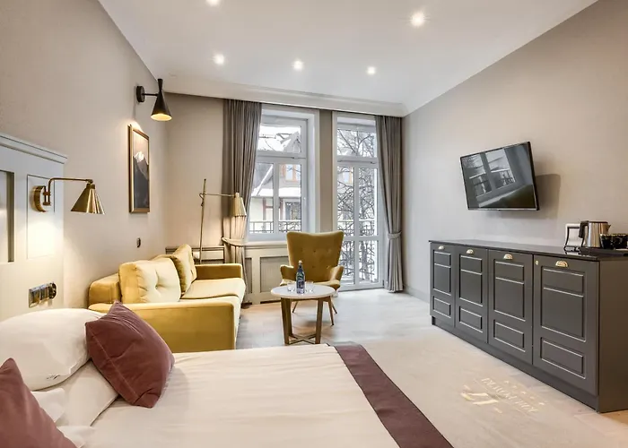 Krupowki 17 & לינה וארוחת בוקר